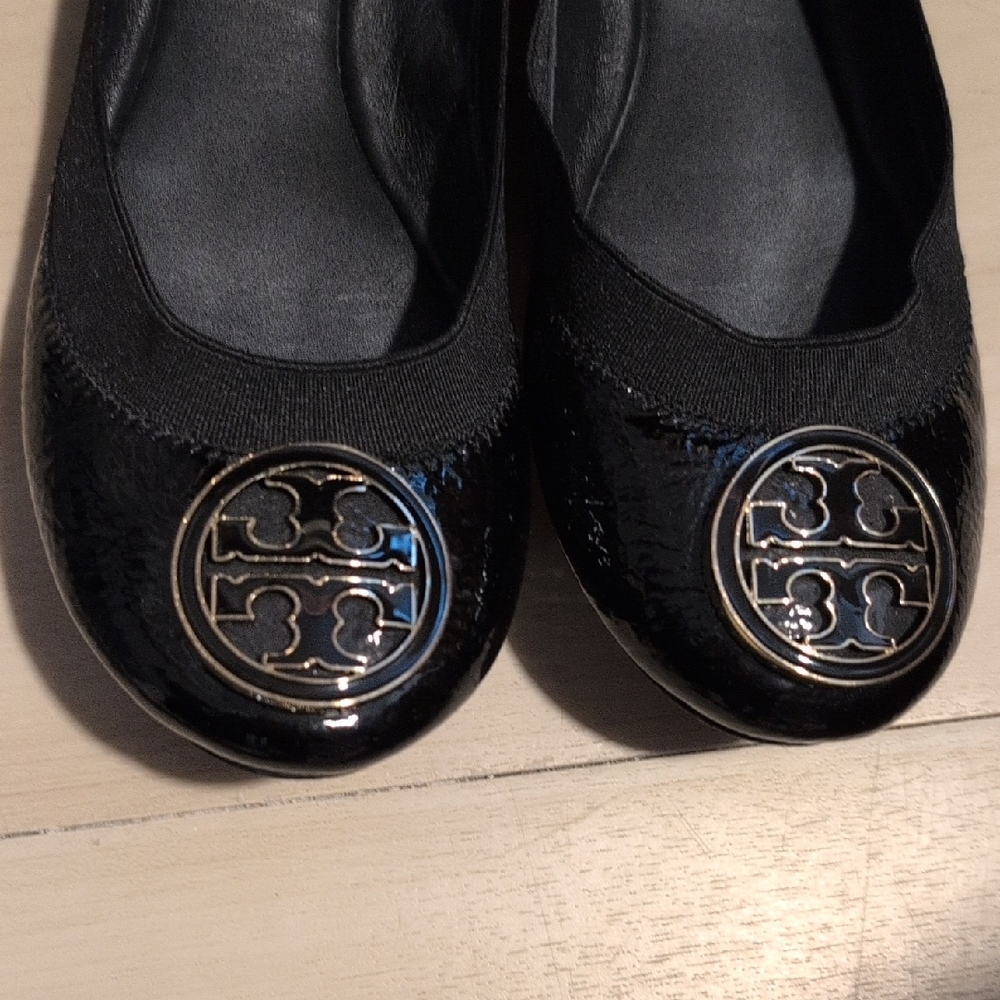Tory Burch Reva black patent Leather Round Toe Flats - Picture 3 of 8